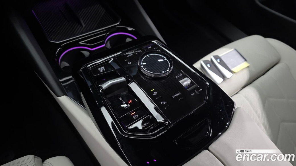 BMW 5-Series 520i M Sport, 2025