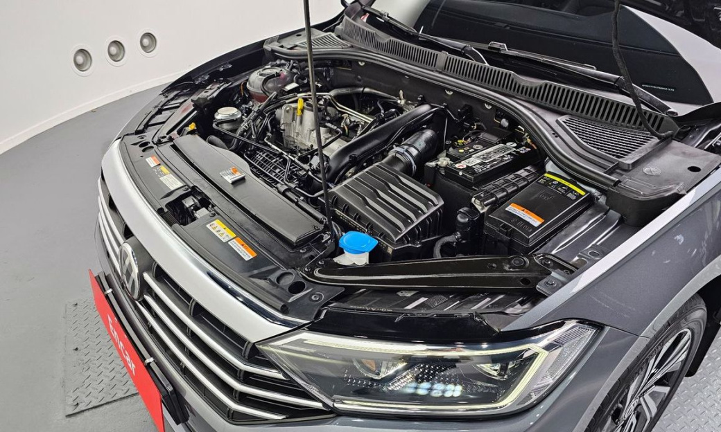 Volkswagen Jetta 1.4 TSI Prestige, 2021