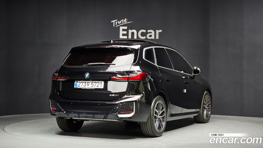 BMW 2-Series 220i M Sport Design, 2026