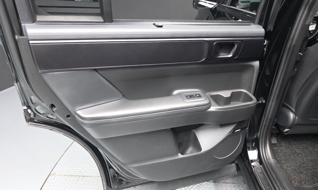 Hyundai Santafe Gasoline 2.5T 2WD, 2024