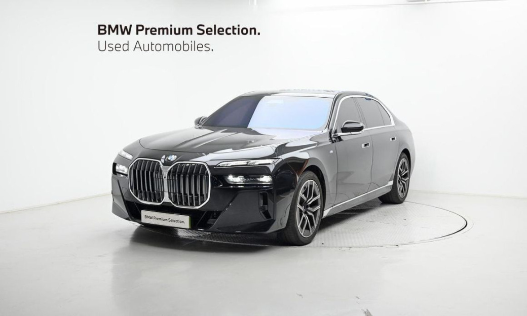 BMW 7-Series 740d xDrive M Sport, 2025