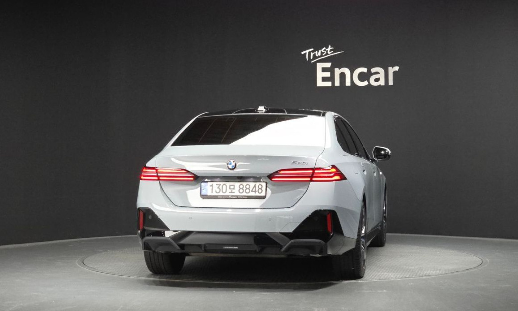 BMW 5-Series 520i M Sport, 2024