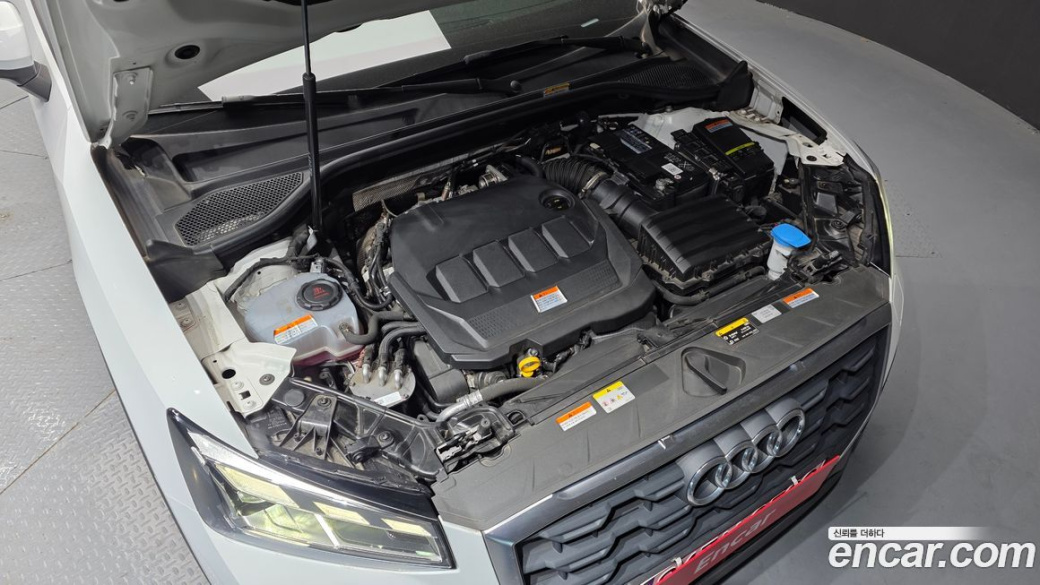 Audi Q2 35 TDI, 2023