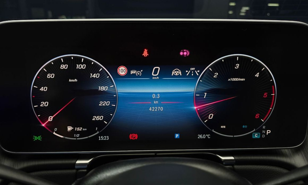 Mercedes-Benz S-Class S350 d 4MATIC, 2025