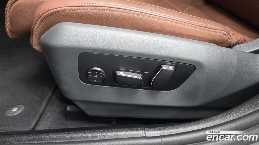 BMW 5-Series 530i xDrive M Sport, 2025