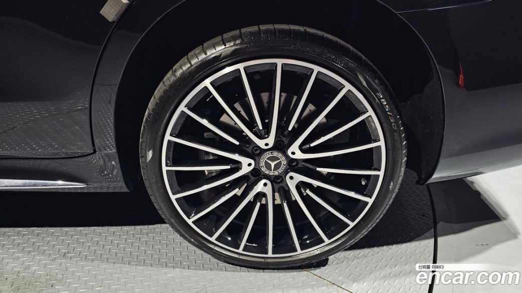Mercedes-Benz S-Class S400 d 4MATIC, 2023