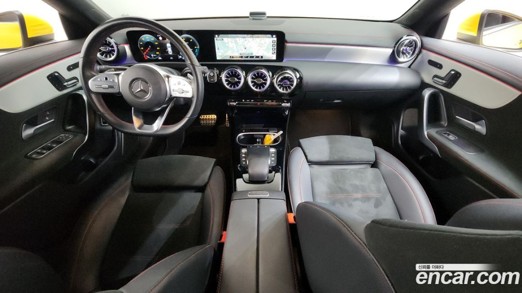 Mercedes-Benz CLA-Class CLA250 4MATIC, 2023