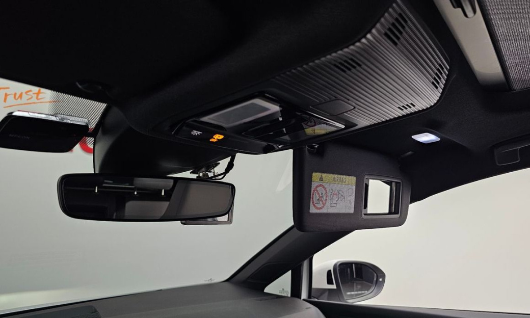 Volkswagen Golf 2.0 GTI, 2024
