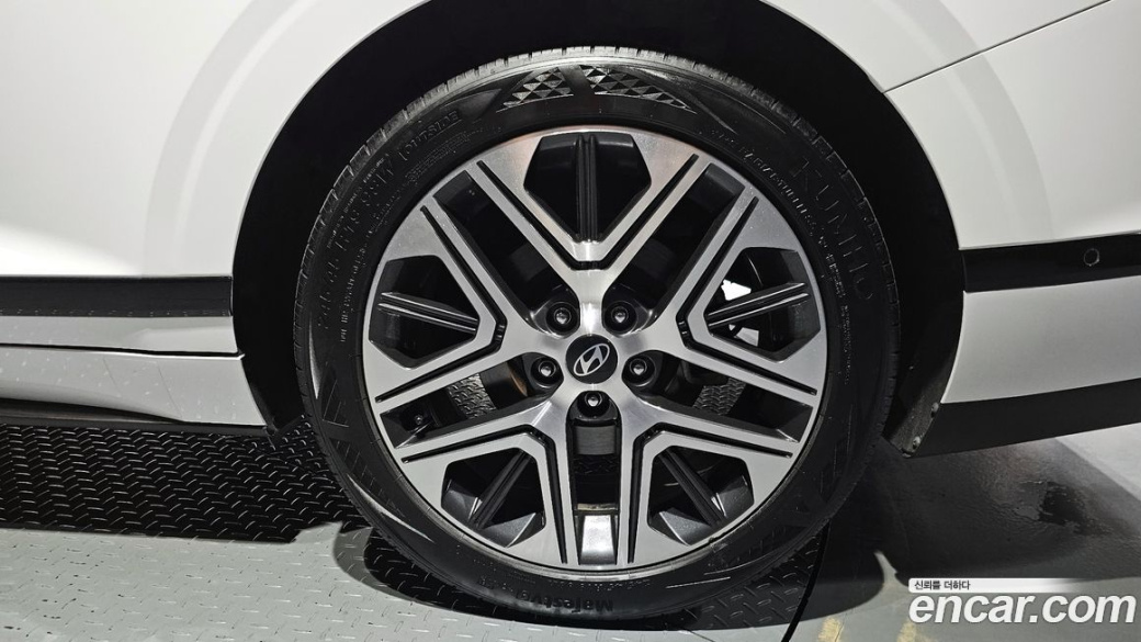 Hyundai Grandeur 2,5 Gasoline 2WD, 2023