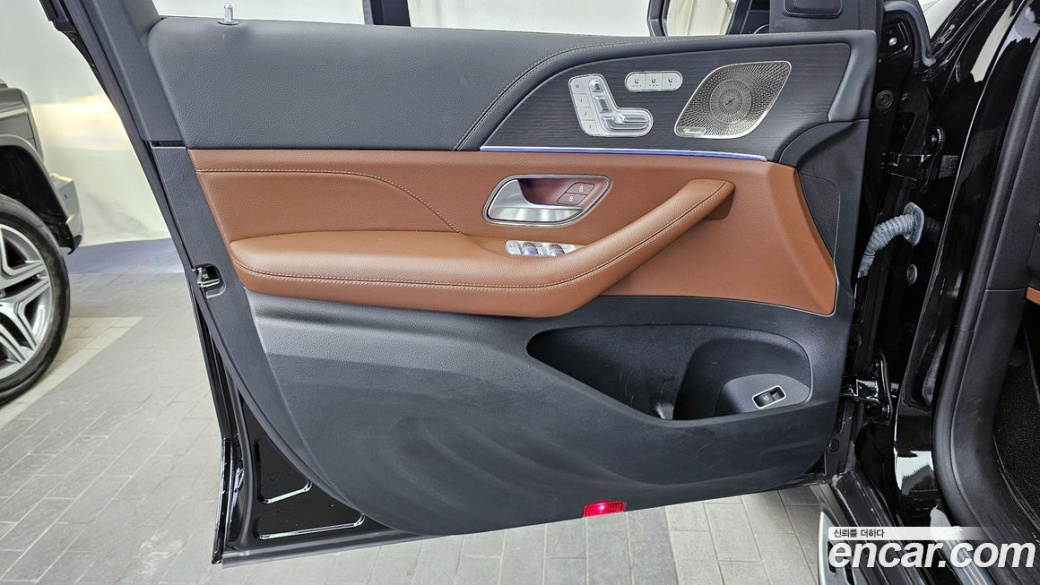 Mercedes-Benz GLE-Class GLE300d 4MATIC, 2024
