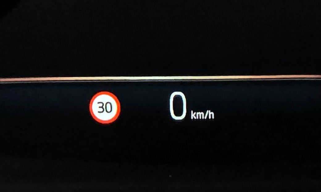 BMW 7-Series 740i xDrive M Sport, 2025