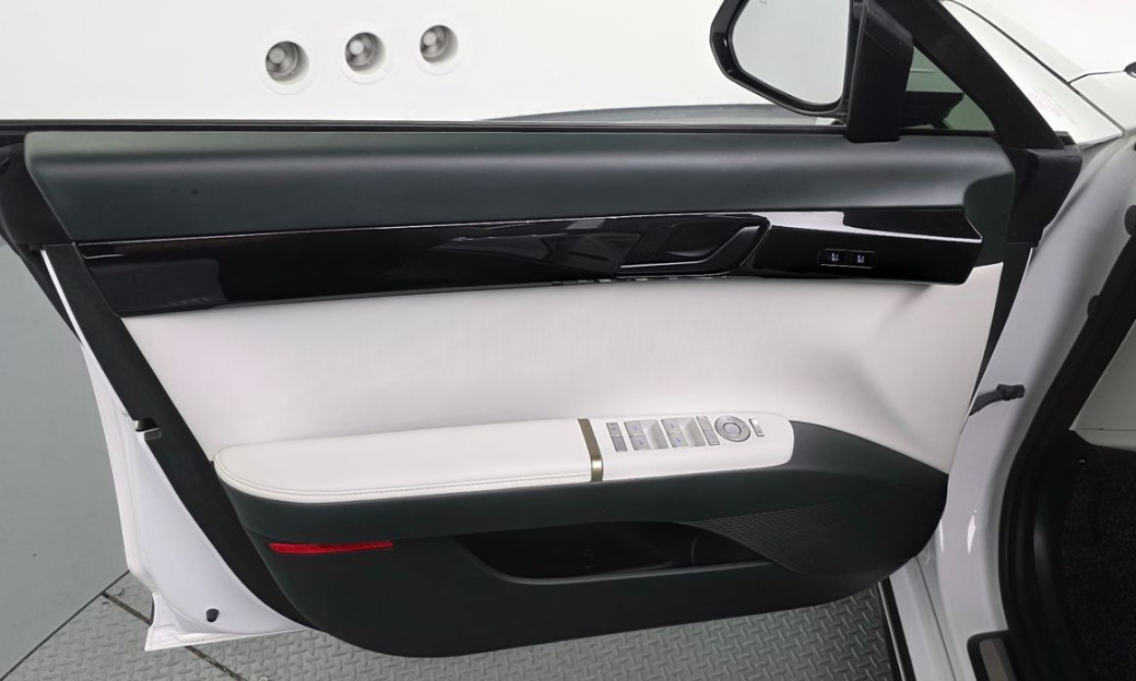 Hyundai Grandeur 2,5 Gasoline 2WD, 2023