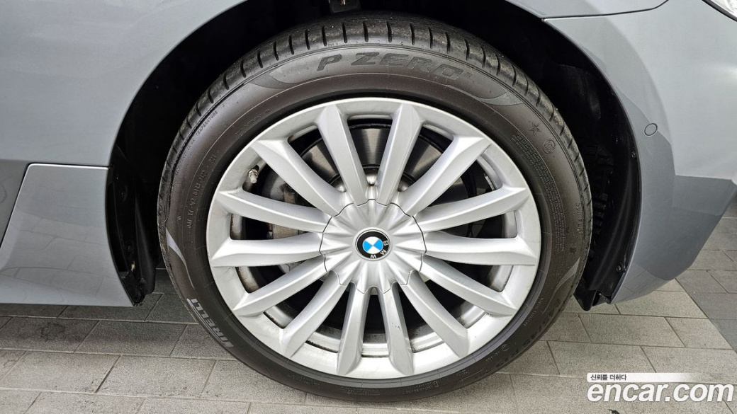 BMW Gran Turismo 630i xDrive Luxury, 2023
