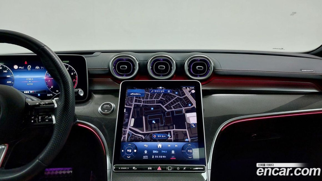 Mercedes-Benz C-Class C300 4MATIC AMG Line, 2023