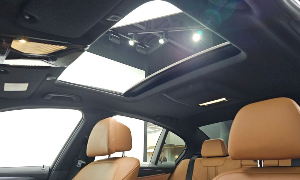 BMW 5-Series 520i M Sport, 2023