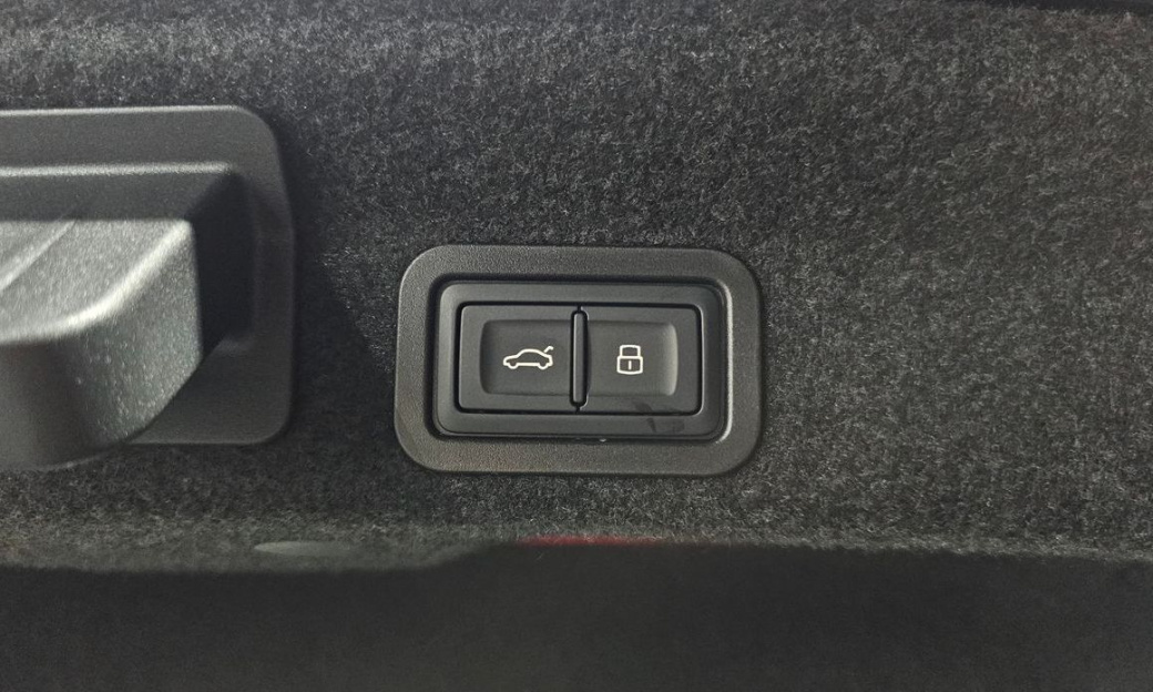 Audi A6 45 TFSI Premium, 2025