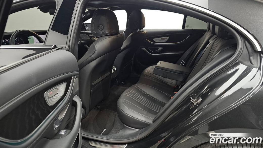 Mercedes-Benz CLS-Class CLS300d 4MATIC, 2022