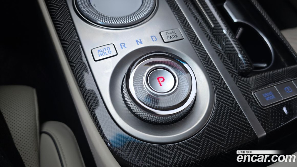 Genesis G80 Gasoline 2.5 Turbo AWD, 2022