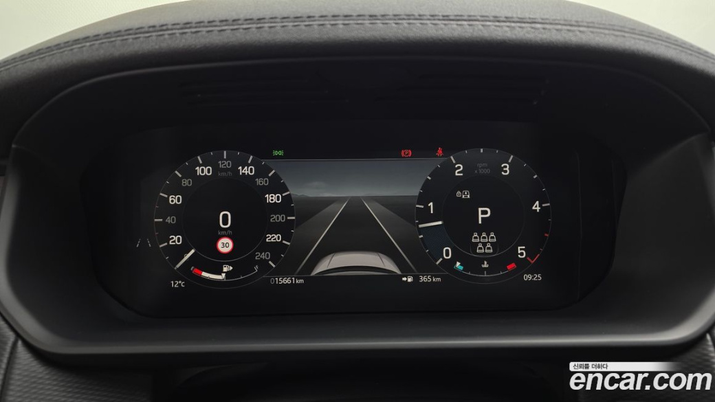 Land Rover Discovery D300 Dynamic HSE, 2024