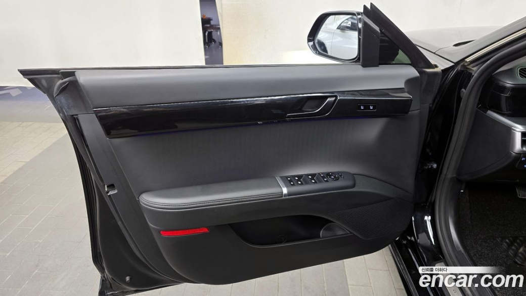 Hyundai Grandeur 2,5 Gasoline 2WD, 2023