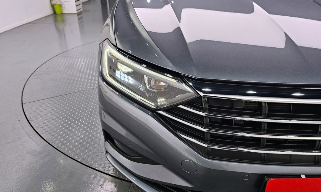 Volkswagen Jetta 1.4 TSI Prestige, 2021