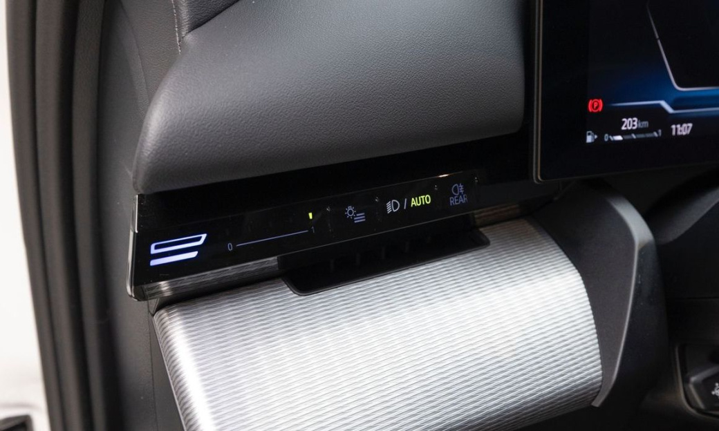 BMW 5-Series 520i M Sport, 2024