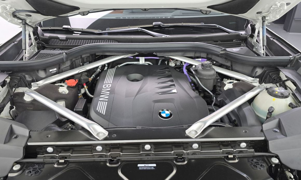 BMW X7 xDrive 40i M Sport 6STR, 2025