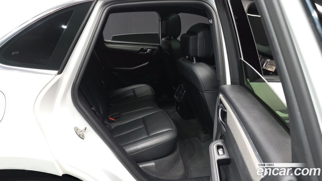 Porsche Macan 2.9 S, 2022