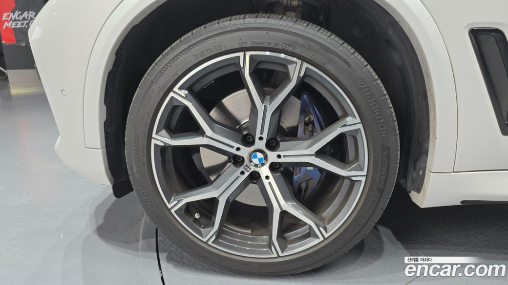 BMW X5 xDrive 30d M Sport, 2022