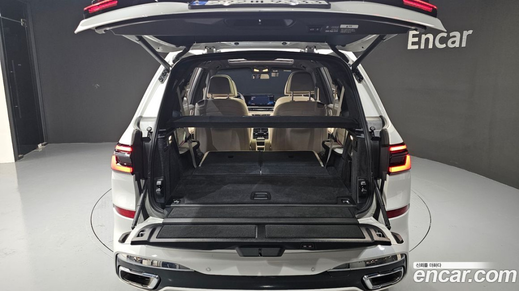 BMW X7 xDrive 40i M Sport 6STR, 2024