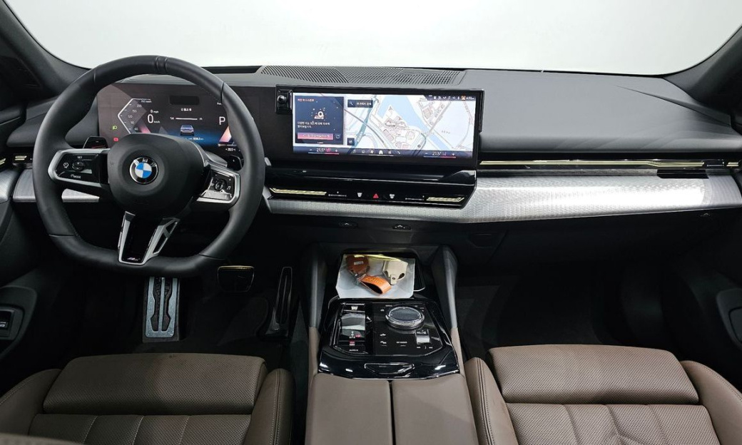 BMW 5-Series 520i M Sport, 2024