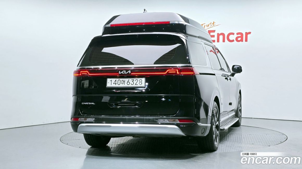 Kia Carnival 7-Seater Hi-Limousine, 2023