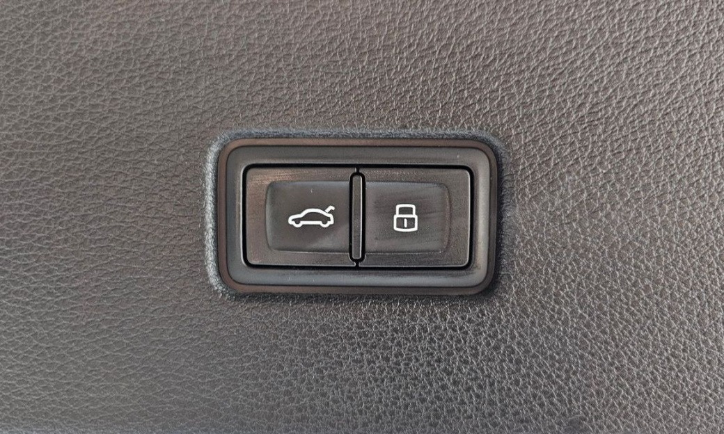 Audi Q8 50 TDI Quattro Premium, 2023