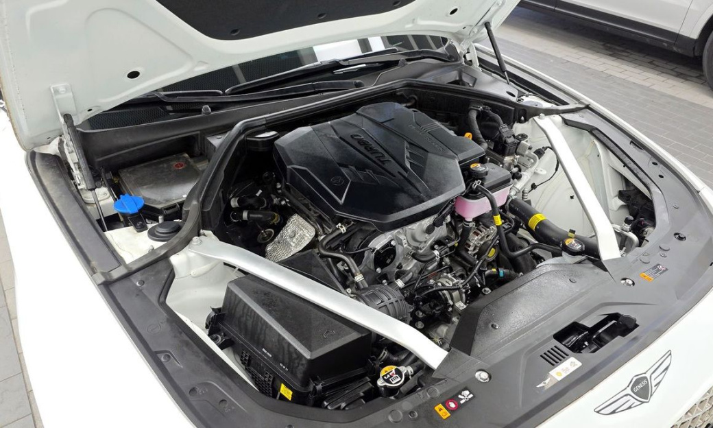 Genesis G70 Gasoline 2.5T 2WD, 2025