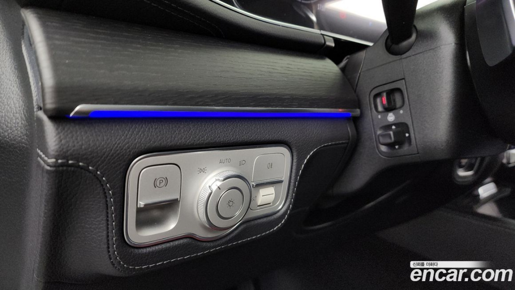 Mercedes-Benz GLE-Class GLE450 4MATIC, 2025
