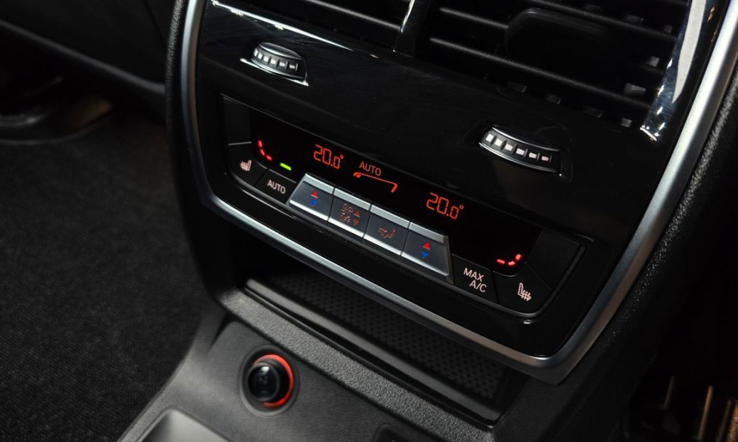 BMW X7 xDrive 40i M Sport 6STR, 2024