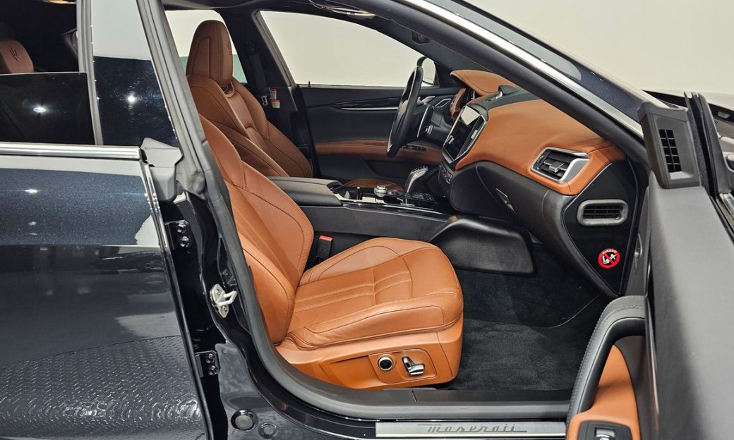 Maserati Ghibli 3.0 Modena, 2022