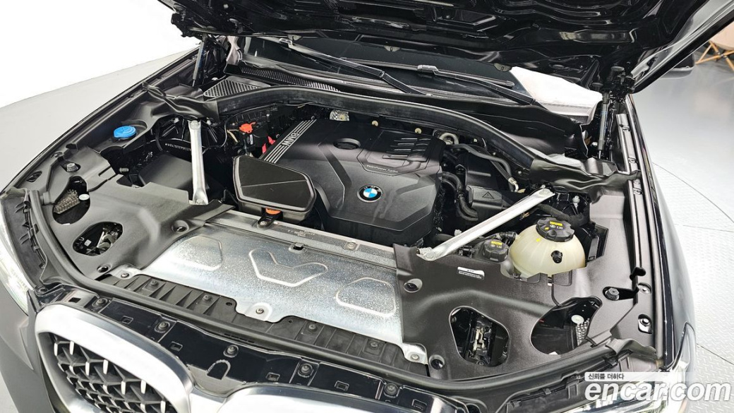 BMW X4 xDrive20i xLine, 2023