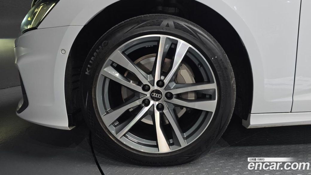 Audi A6 45 TFSI Premium, 2021