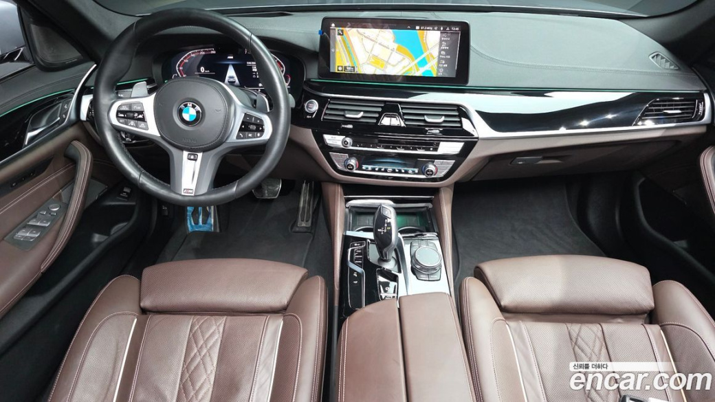 BMW 5-Series 530i M Sport Package, 2023