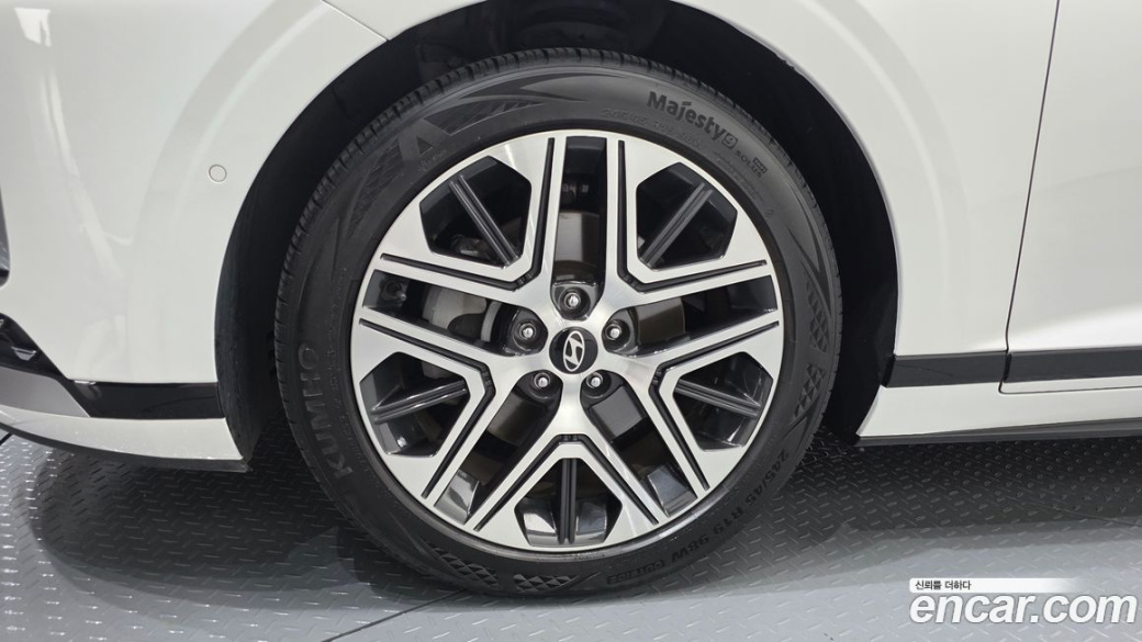 Hyundai Grandeur 2,5 Gasoline 2WD, 2023