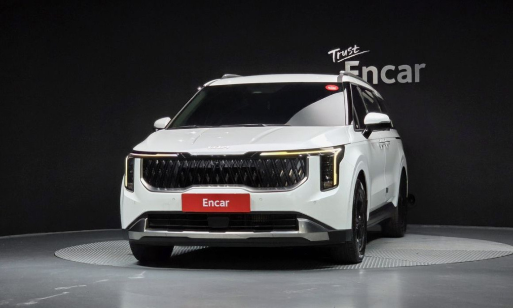 Kia Carnival 9-Seater Noblesse, 2024
