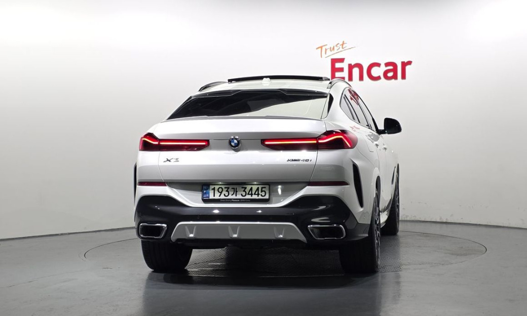 BMW X6 xDrive40i M Sport, 2024