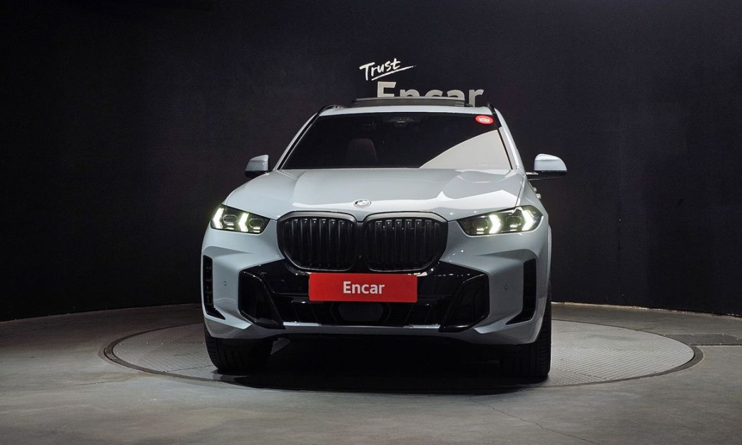 BMW X5 xDrive 40i M Sport, 2025