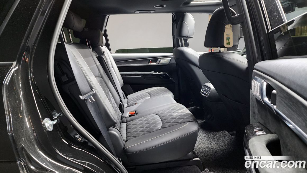 Kia Mohave Diesel 3.0 4WD 7-Seater, 2022