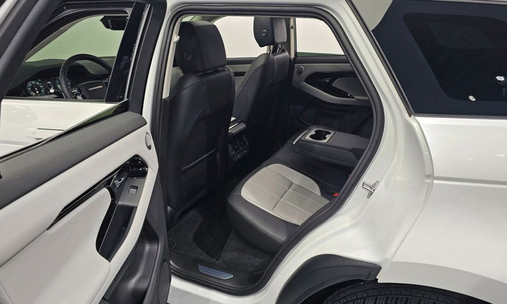 Land Rover Range Rover Evoque P250 Dynamic SE, 2025