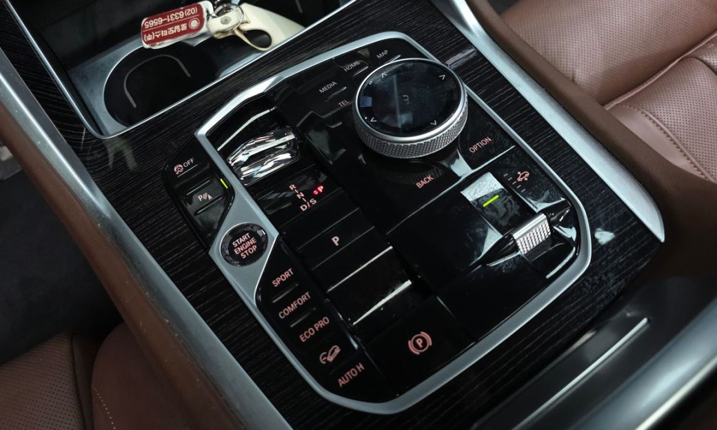 BMW X6 xDrive30d M Sport, 2025