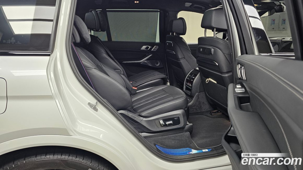 BMW X7 M60i xDrive M sport 6STR, 2024