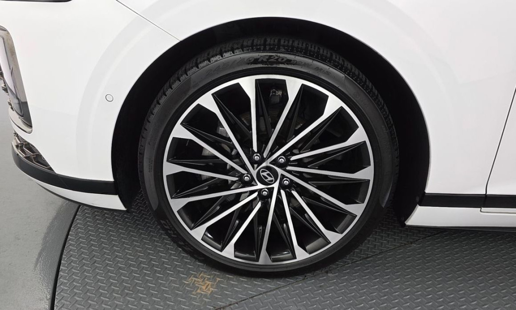 Hyundai Grandeur 2,5 Gasoline 2WD, 2023