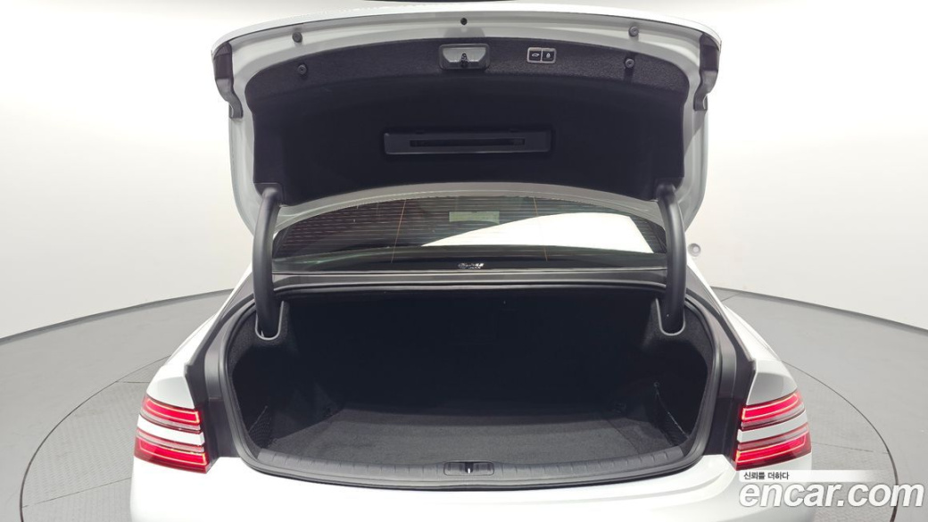 Genesis G80 Gasoline 2.5 Turbo AWD, 2023